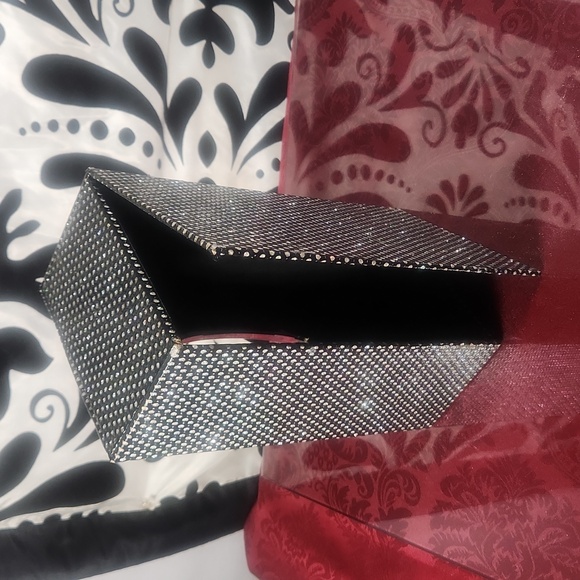 VINTAGE Tissue Box - Picture 2 of 3